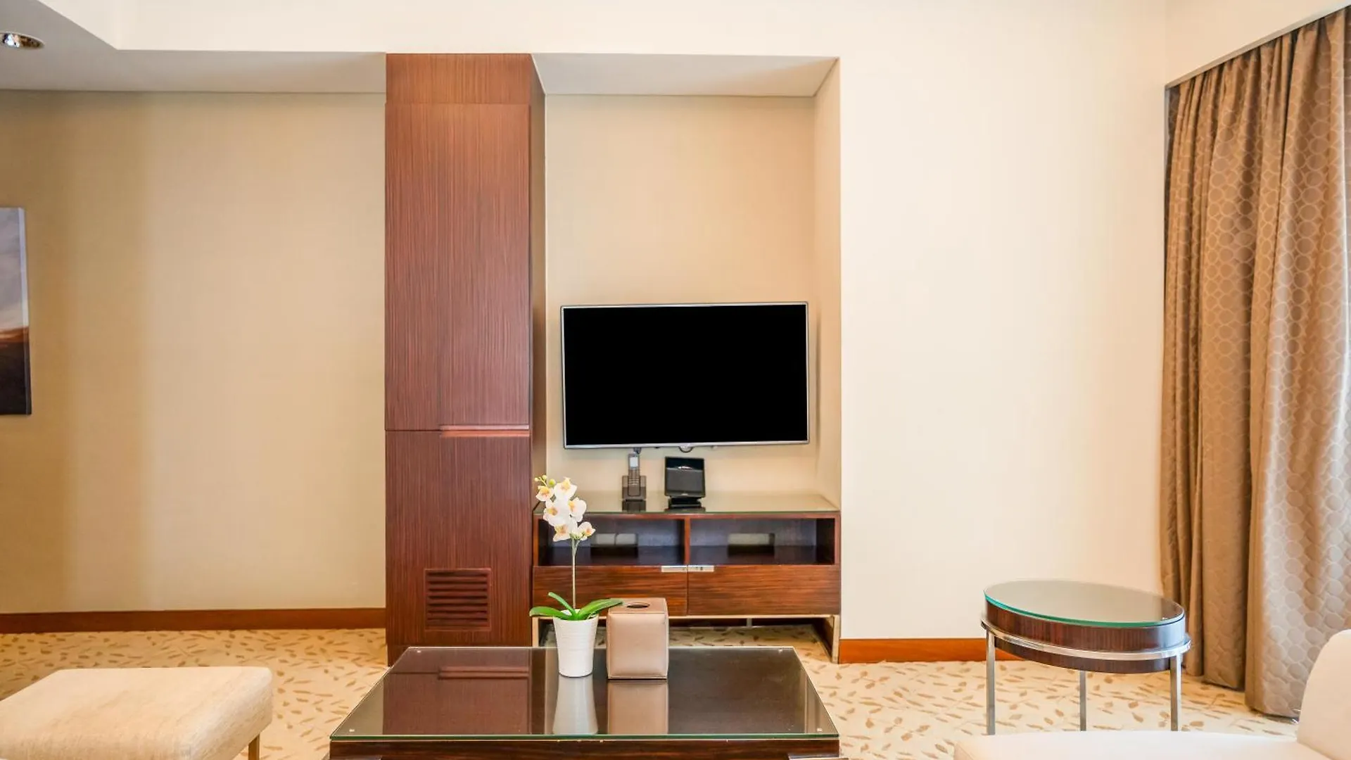 1Br At Address Dubai Mall Residences 0*,  United Arab Emirates