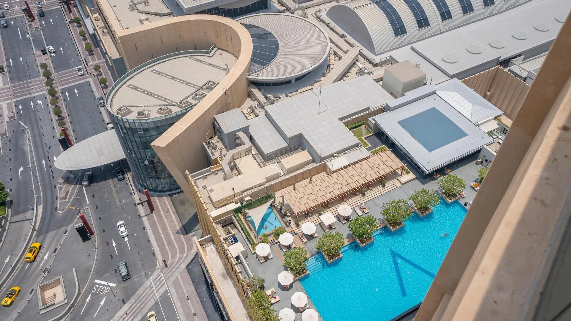 1Br At Address Dubai Mall Residences Apartment