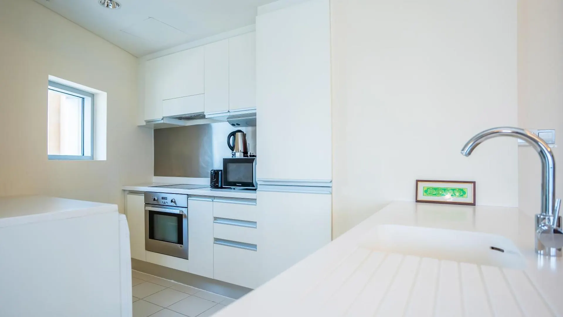 1Br At Address Dubai Mall Residences